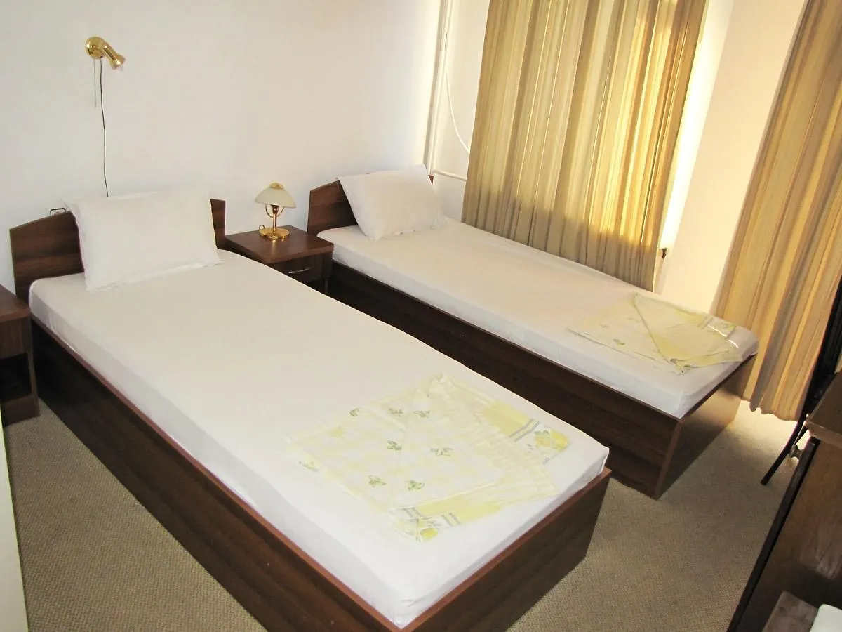 Randi Mamola Hostel Sofia 0*,  Bulgaria